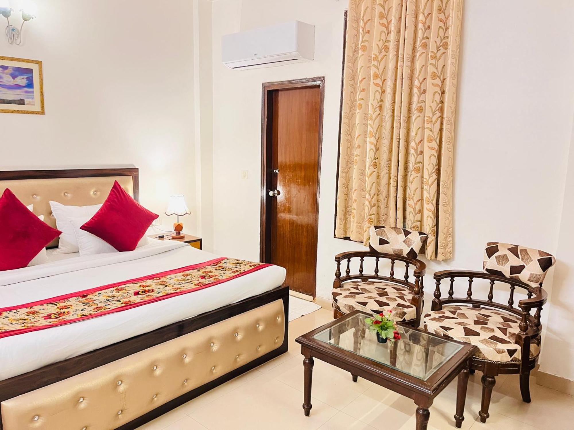 Hotel Paras - Karol Bagh Delhi Kültér fotó