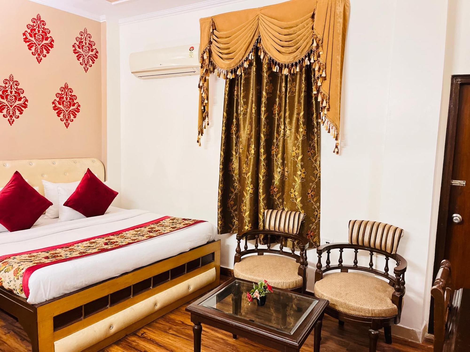 Hotel Paras - Karol Bagh Delhi Kültér fotó